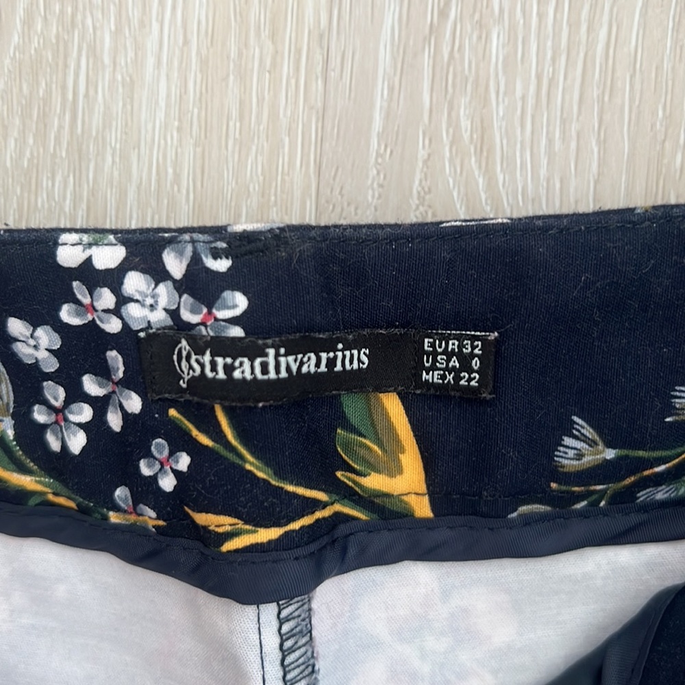 NWOT - Picture 3 of 3